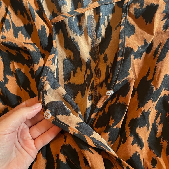 Leopard blouse - Picture 3 of 4